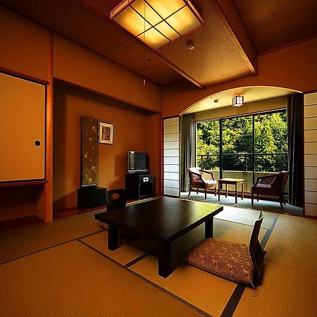 Royal Hotel Yamanaka Onsen Kajikaso Kaga  Exterior foto